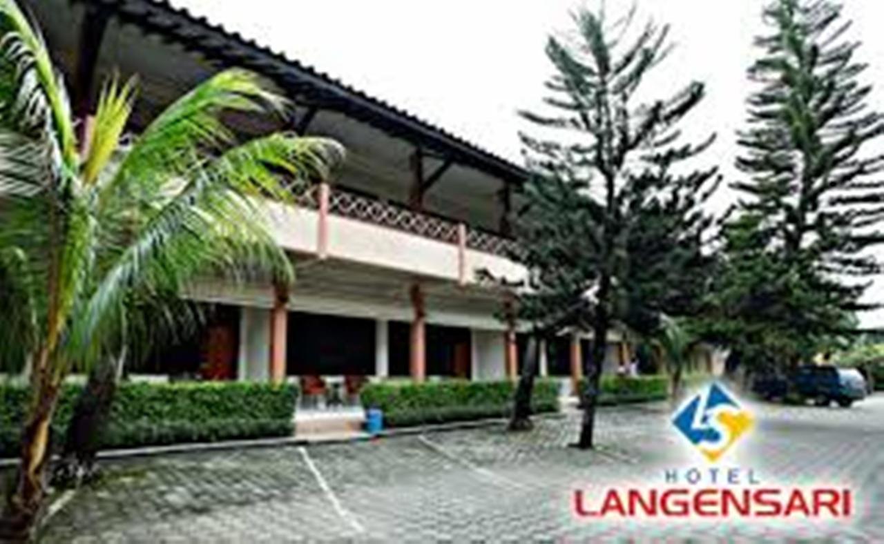 Langensari Hotel Cirebon Extérieur photo